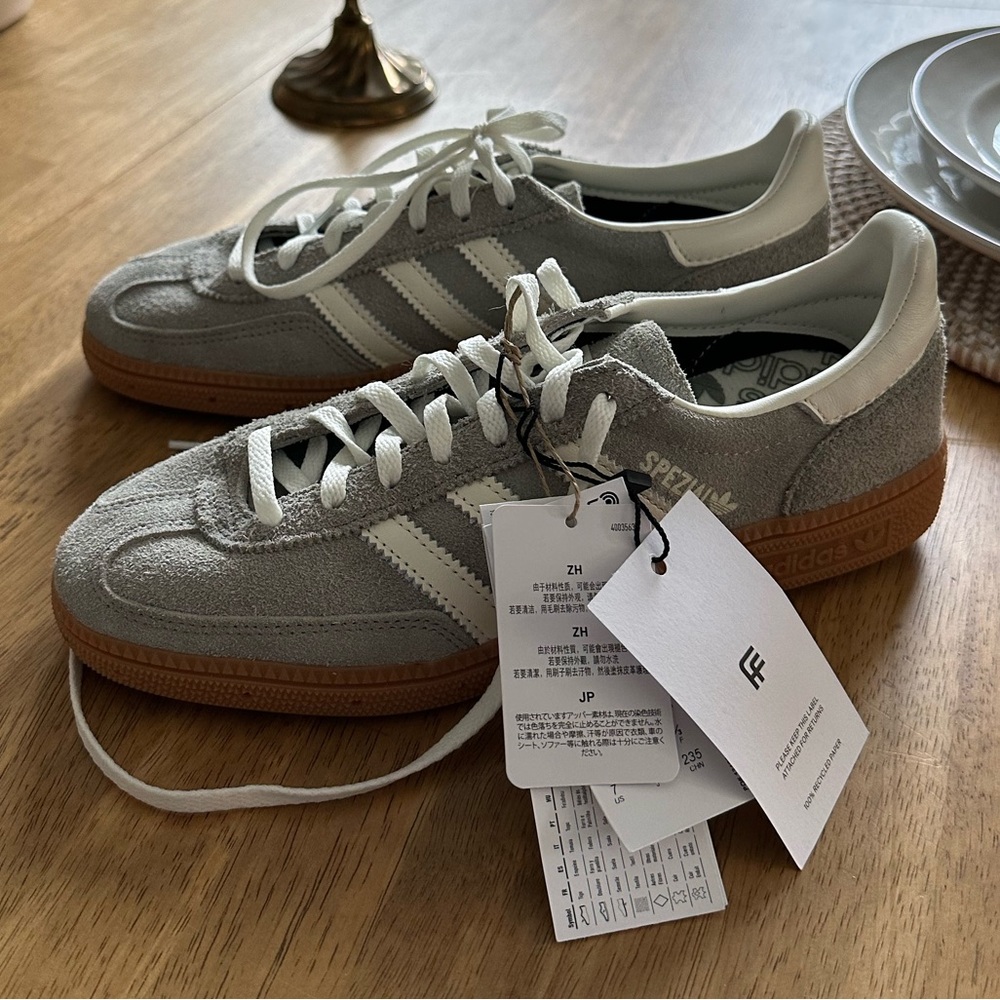 Women’s Adidas Originals Handball Spezial Casual Shoes